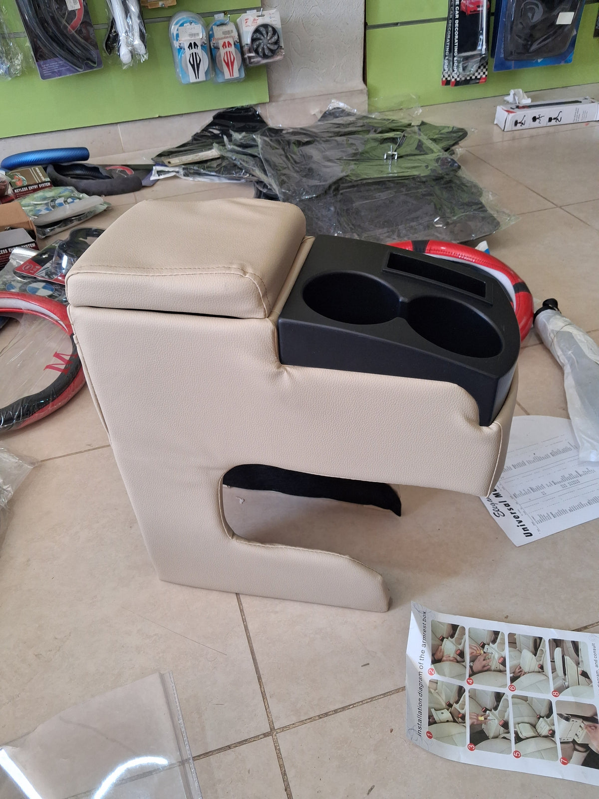 34×34×14 cm armrest with storage compartment and a cup holder, universal car center console storage box multifunctional plastic bracket armrest box for cars, vans, SUVs