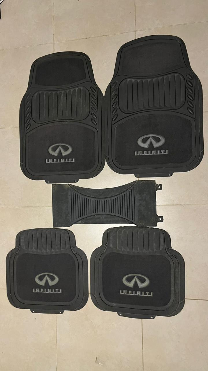 Infiniti Grey Luxury Carpet & Rubber Floor Mats – Premium 5PCS Universal Set