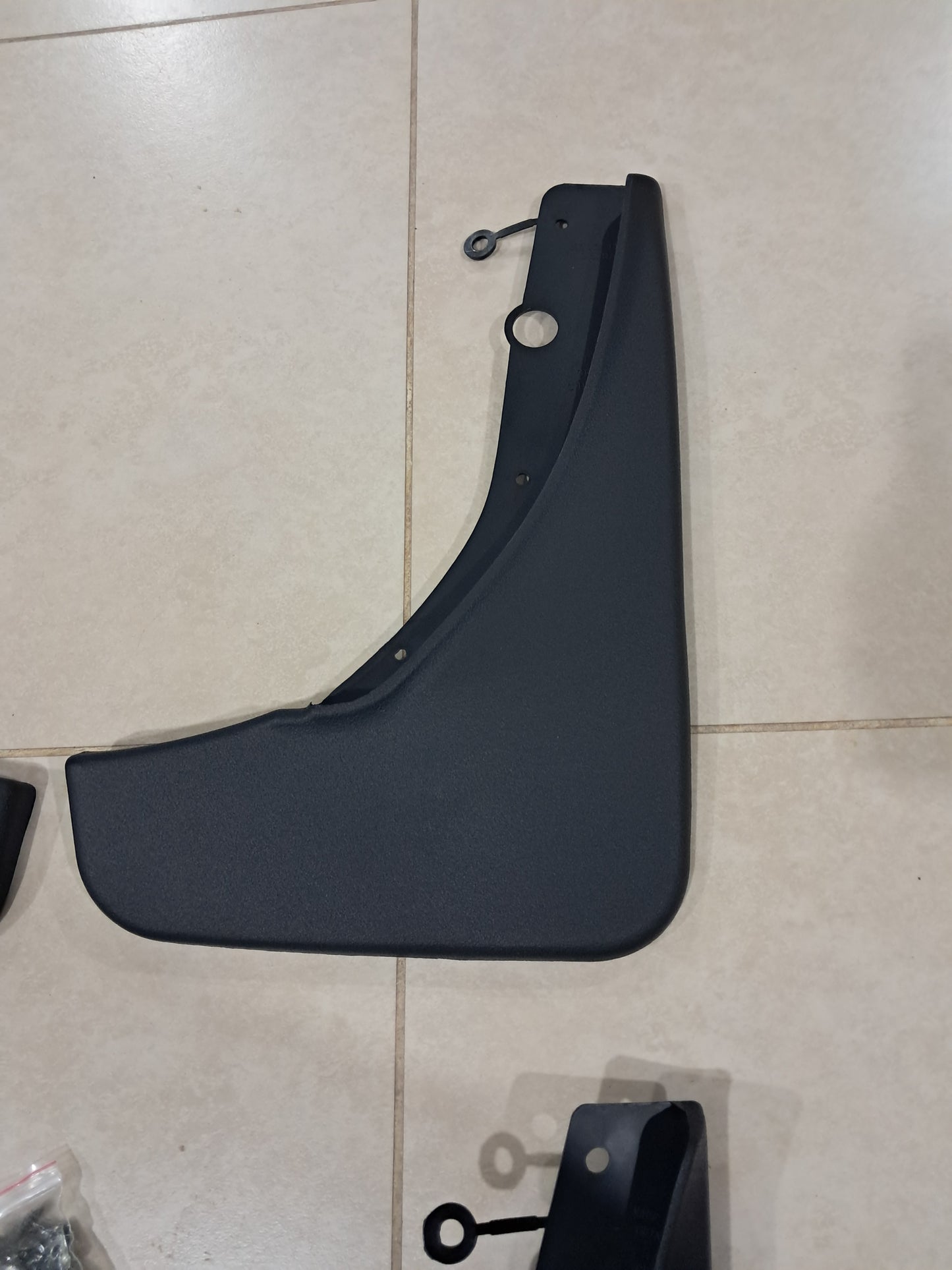 Jeep Grand Cherokee 2011-2022 Original Mud Flaps Set (OEM Style) – Full Protection Kit