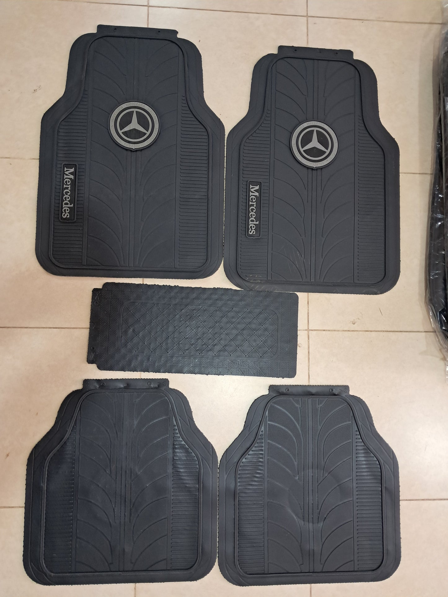 Mercedes Premium Line Rubber Mats – Waterproof Anti-Slip 5 Piece Set