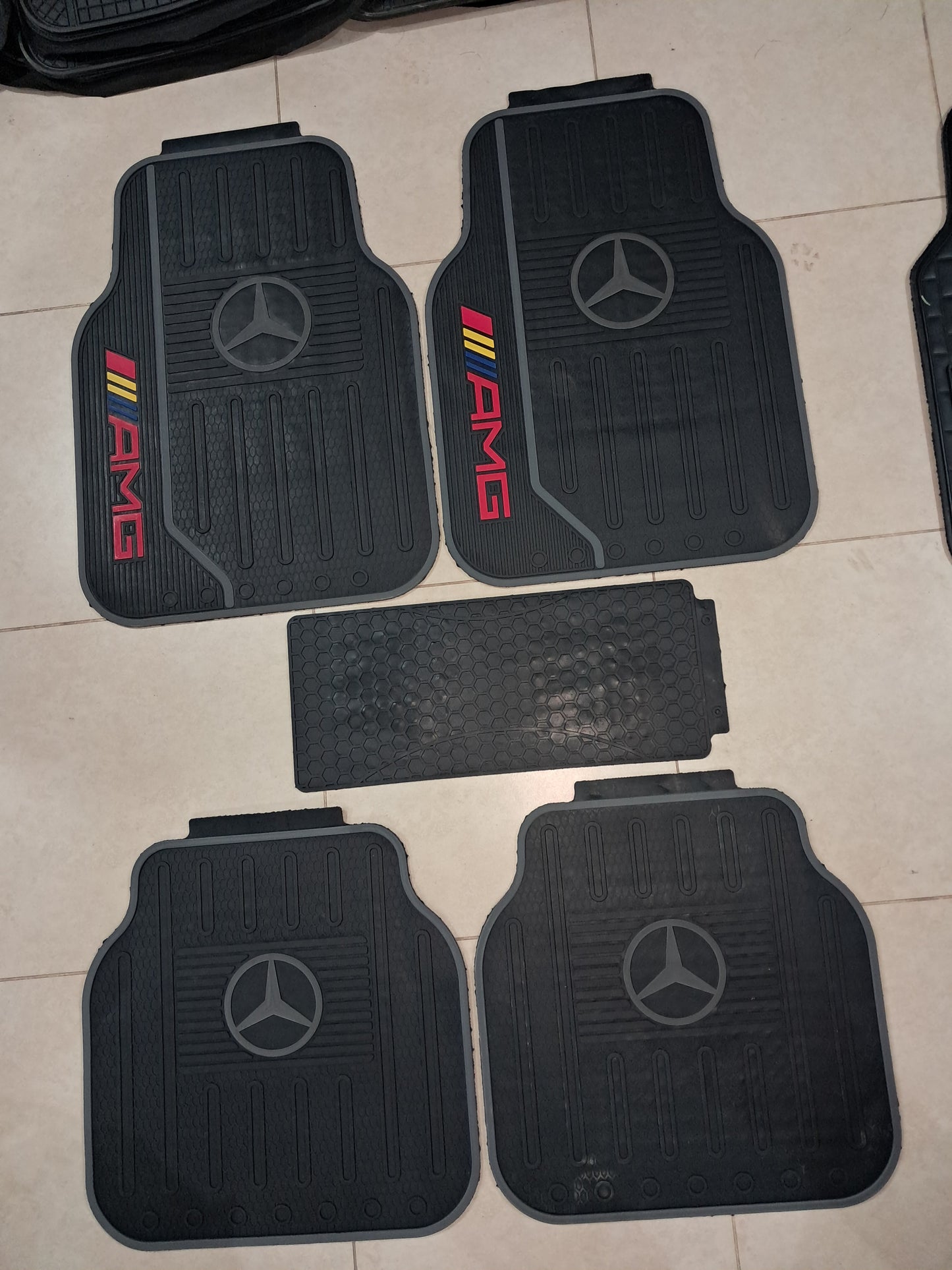 Mercedes 5 Pcs Heavy duty rubber car floor mats carpets