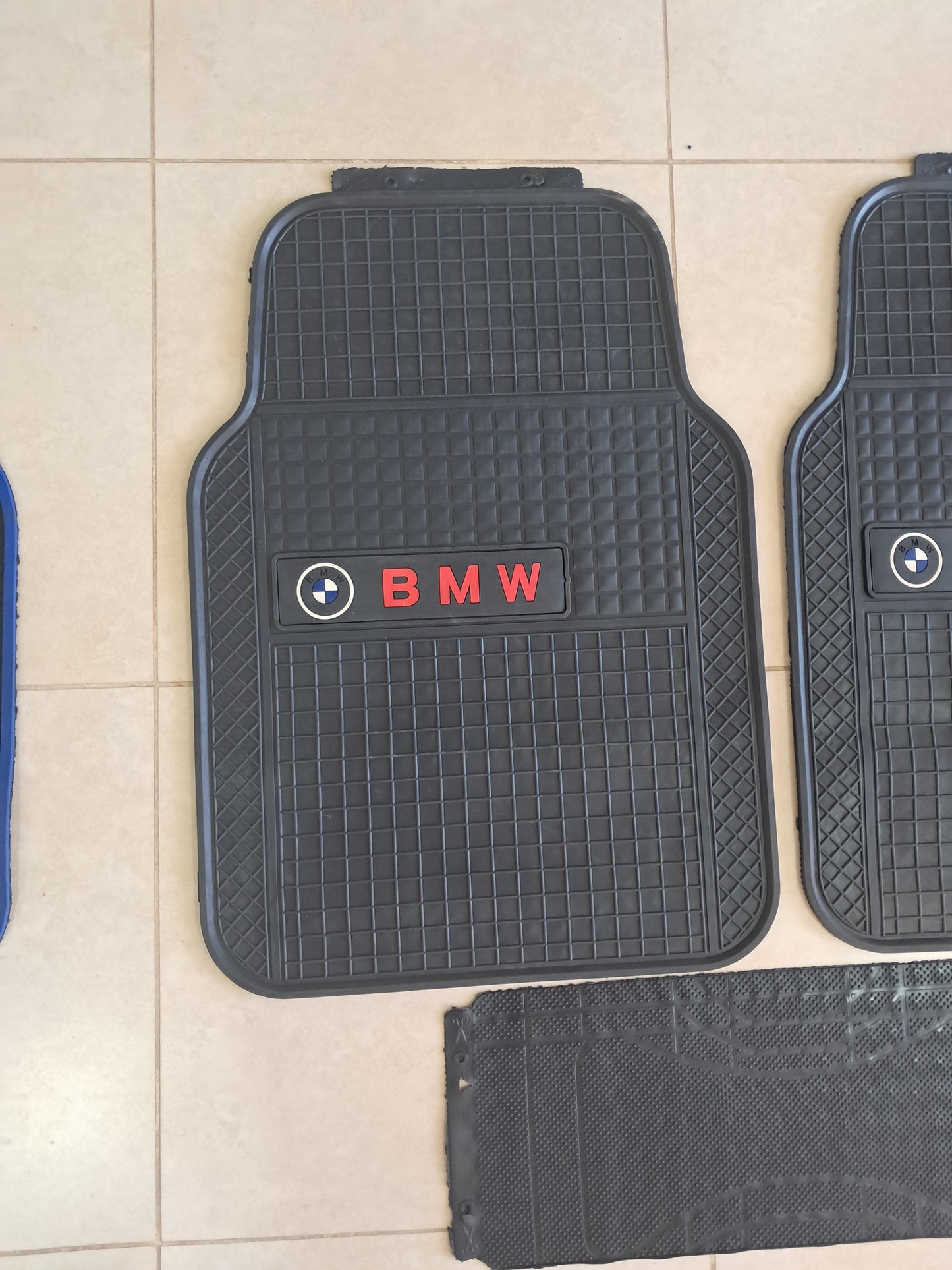 BMW Red Logo SportLine Rubber Floor Mats – Anti-Slip All-Season 5 Piece Set