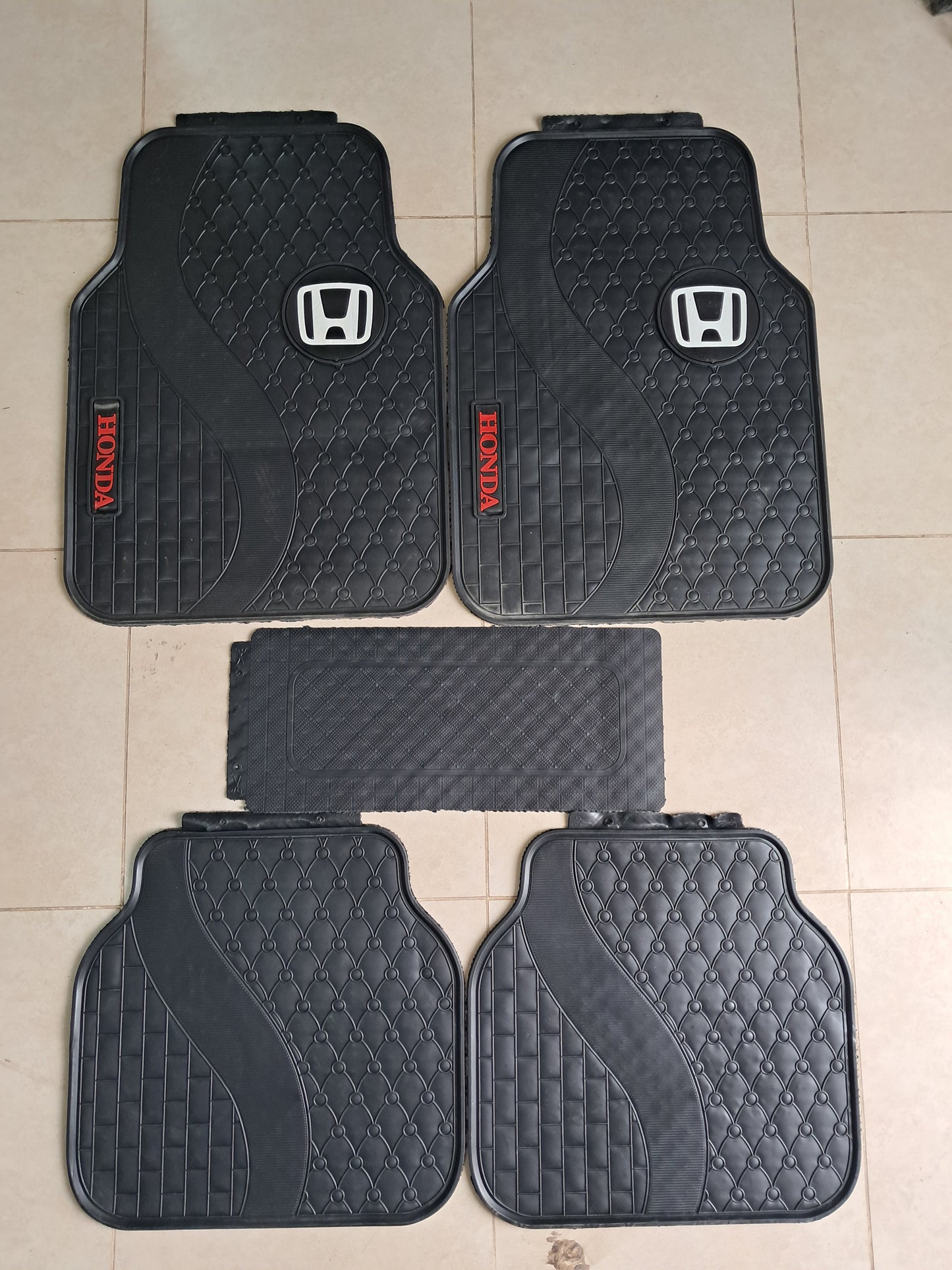 Honda 3D Luxury Rubber Floor Mats – Universal 5PCS Set