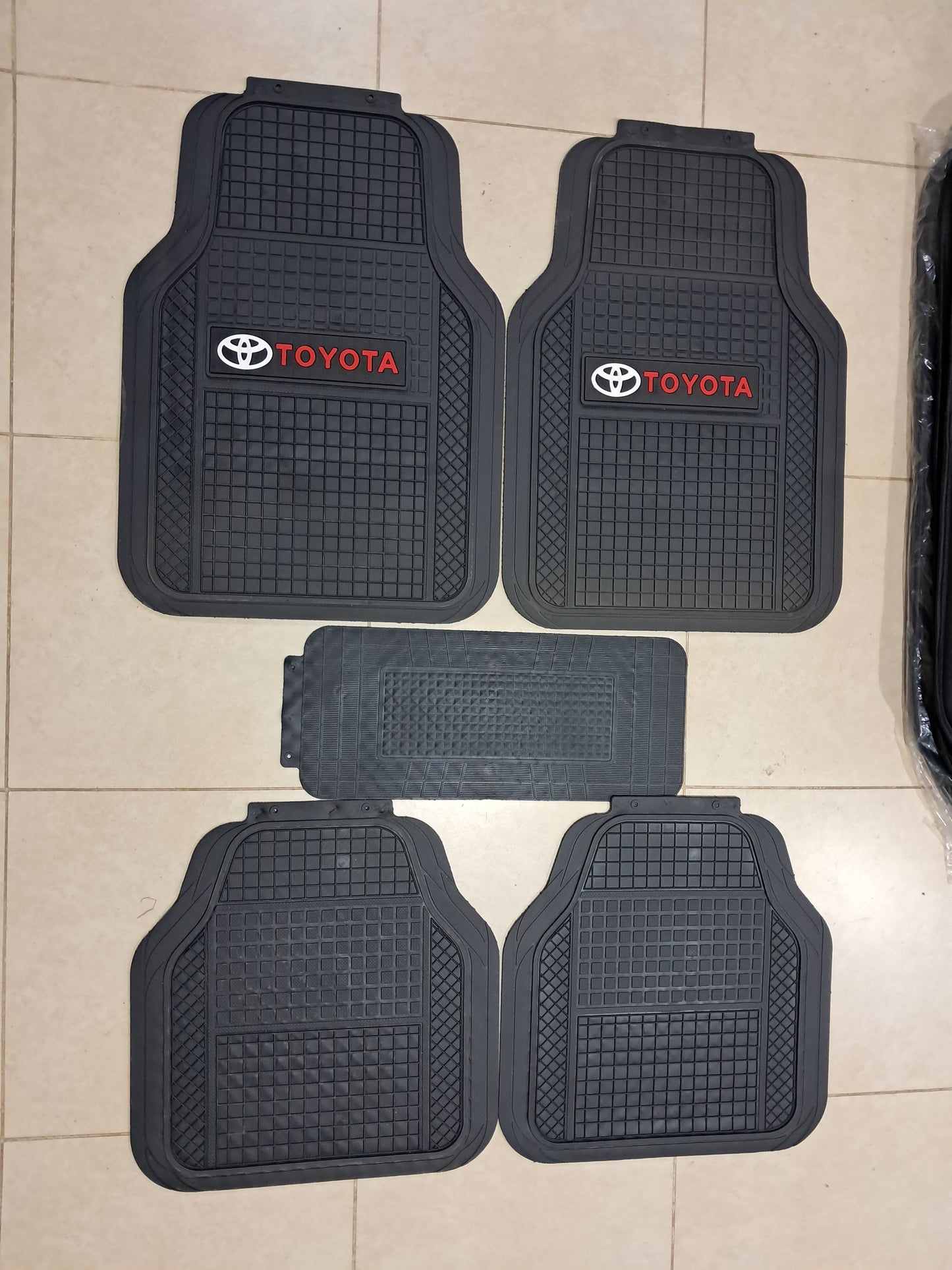 Toyota 5 Pcs Red Writing All-Weather Car Floor Mats Set – Heavy Duty Grid Design