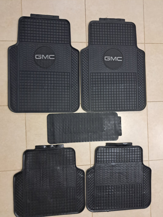 GMC Heavy Duty Rubber Floor Mats – Universal 5PCS Set