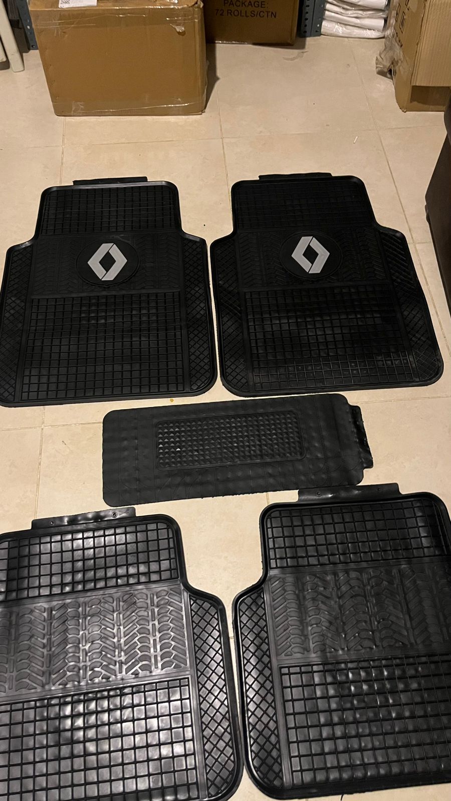 Renault Dynamic Rubber Floor Mats – All-Season Protection 5 Piece Set