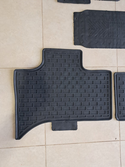 BMW X5 E53 1999–2006 Original Rubber Floor Mats – Full Set Heavy Duty Anti-Slip
