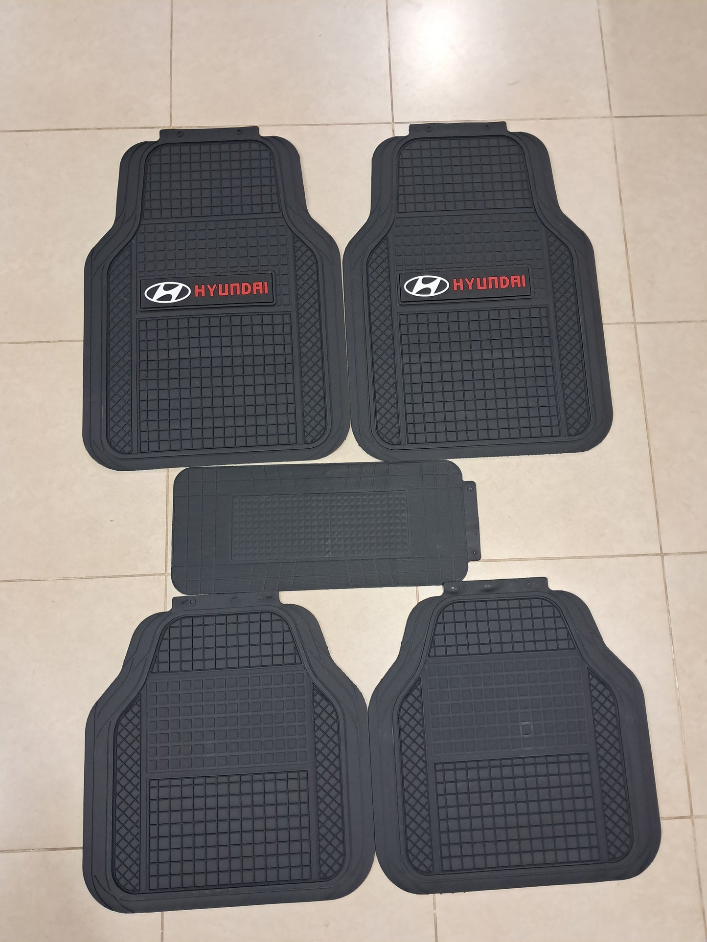 Hyundia SportLine Rubber Floor Mats – Anti-Slip All-Season 5 Piece Set