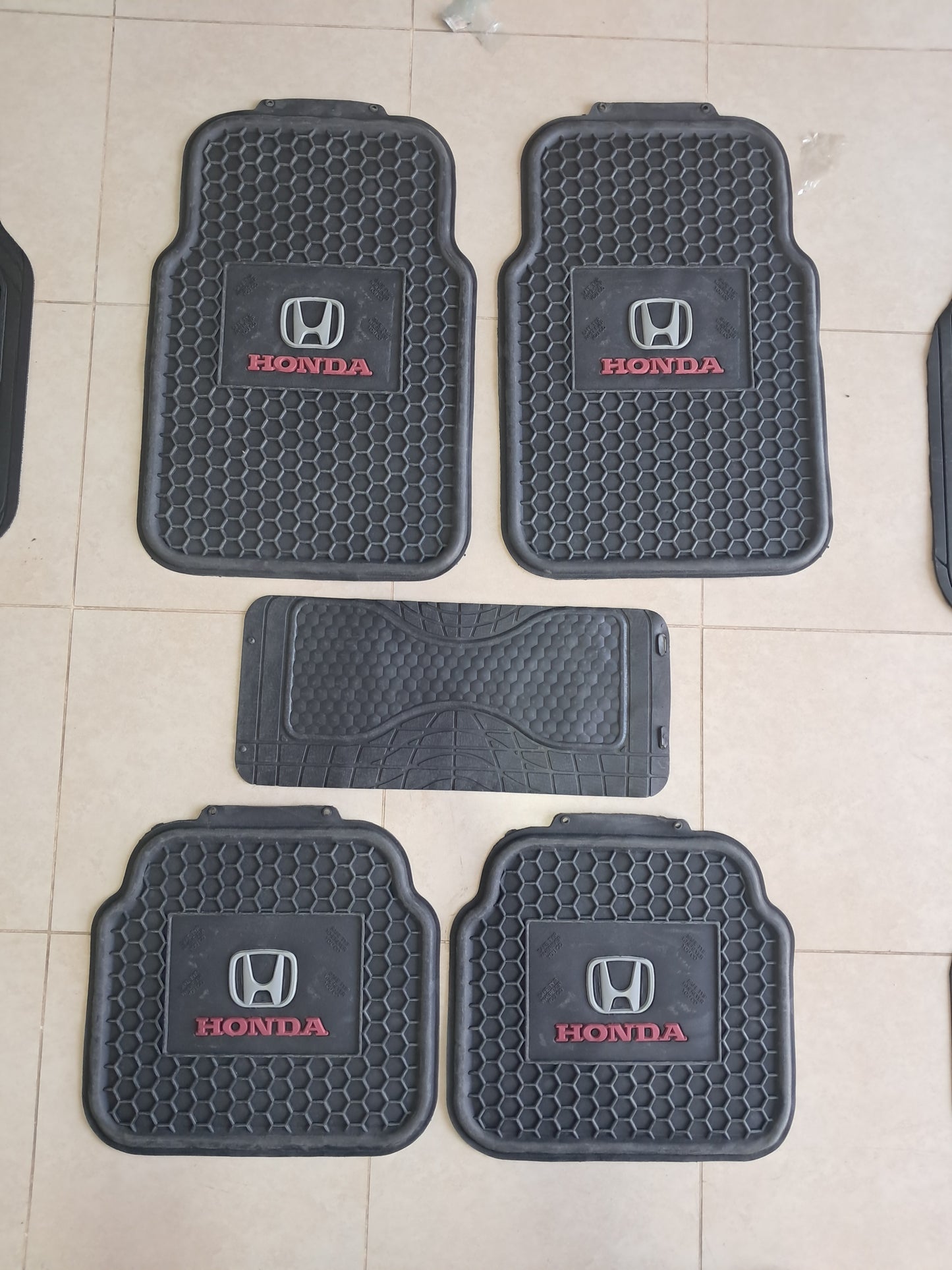 Honda Honeycomb Rubber Floor Mats – Heavy Duty Universal 5PCS Set