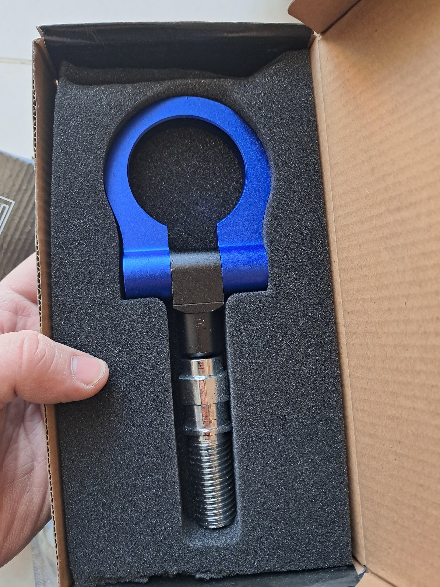 Car Towing Hook, Universal Aluminium Alloy Round Trailer Hook Racing Car Towing Eye Curtain Hook Kit Trailer Towing Ring Rear Towing Hook for European Car