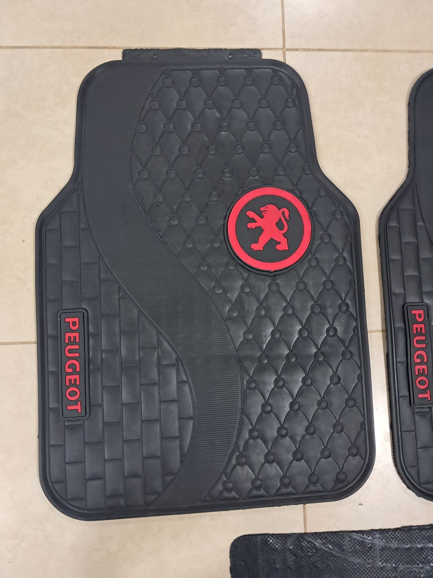 Peugeot Red Logo 3D Luxury Rubber Floor Mats – Universal 5PCS Set
