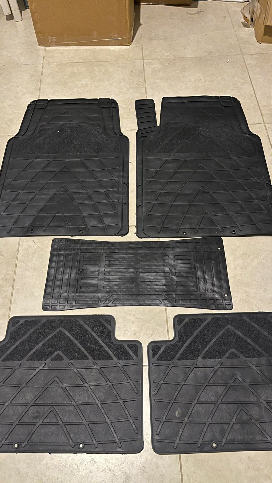 Universal Rubber Floor Mats All Season Custom Fit All Cars 5 Piece Black