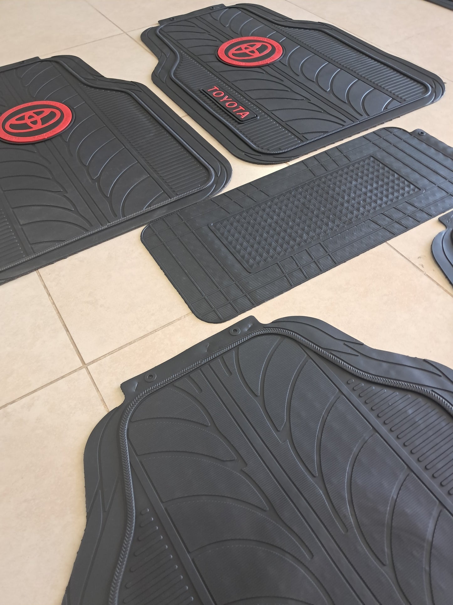 Toyota Red Logo Premium Line Rubber Mats – Waterproof Anti-Slip 5 Piece Set