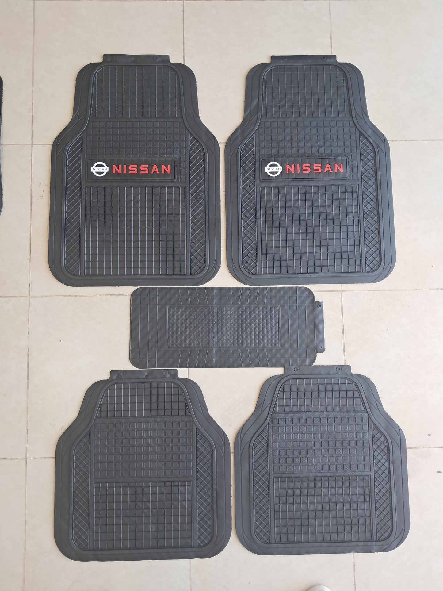 Nissan SportLine Rubber Floor Mats – Anti-Slip All-Season 5 Piece Set
