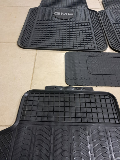GMC Heavy Duty Rubber Floor Mats – Universal 5PCS Set