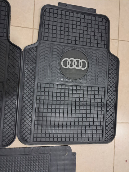 Audi Dynamic Rubber Floor Mats – All-Season Protection 5 Piece Set
