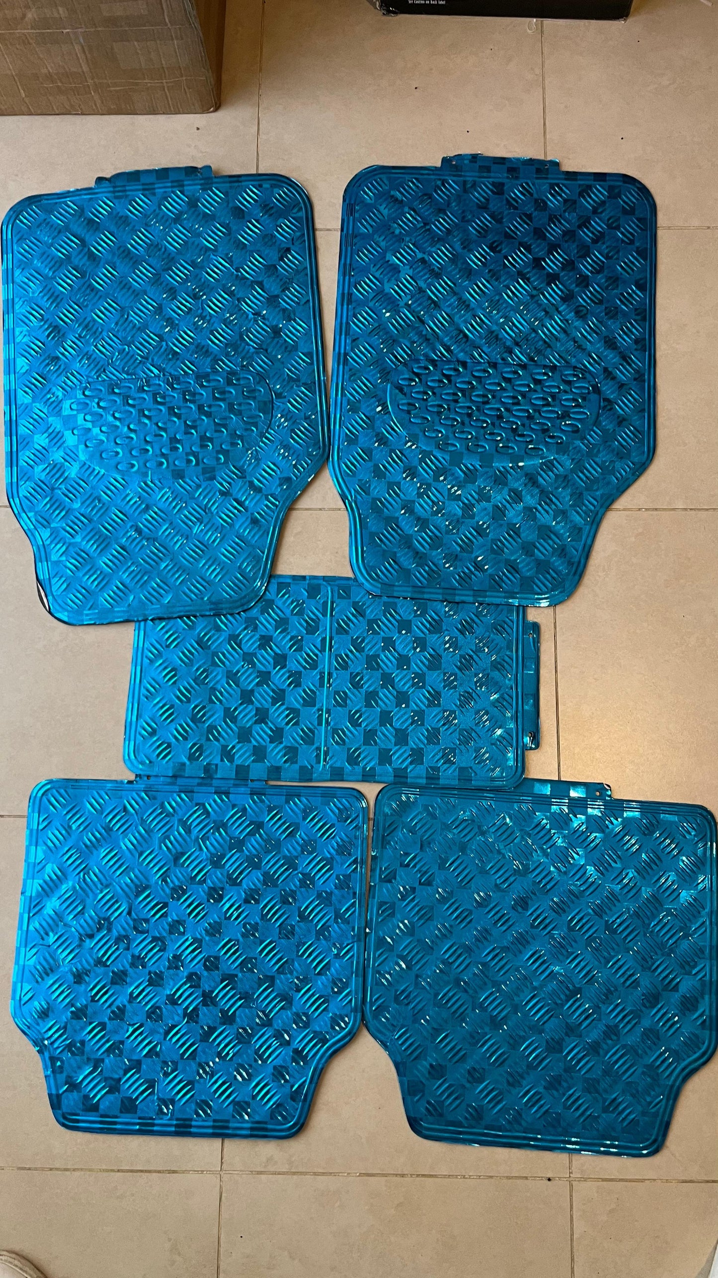 Blue Universal Aluminum Diamond Plate Floor Mats – Heavy Duty 5PCS Set